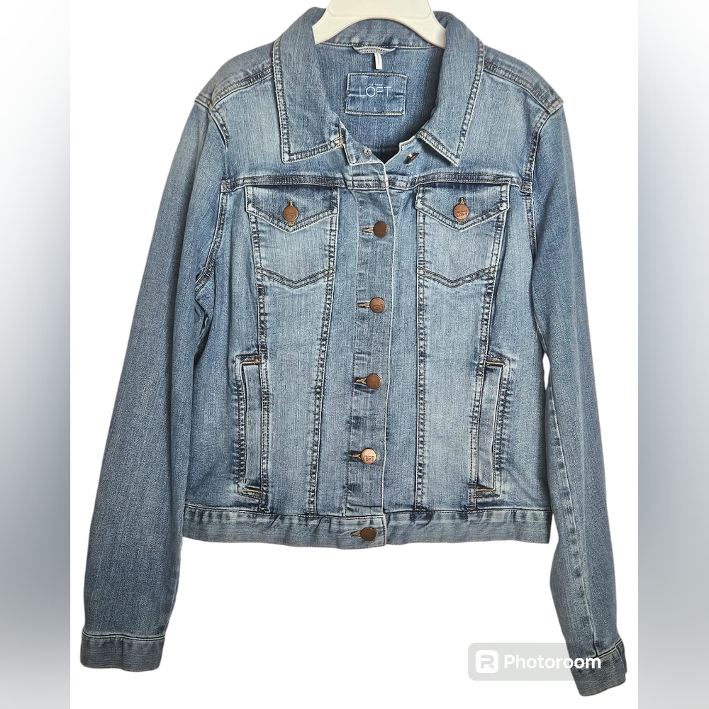 NWOT LOFT Ann Taylor Stonewashed Denim Jacket Sz L